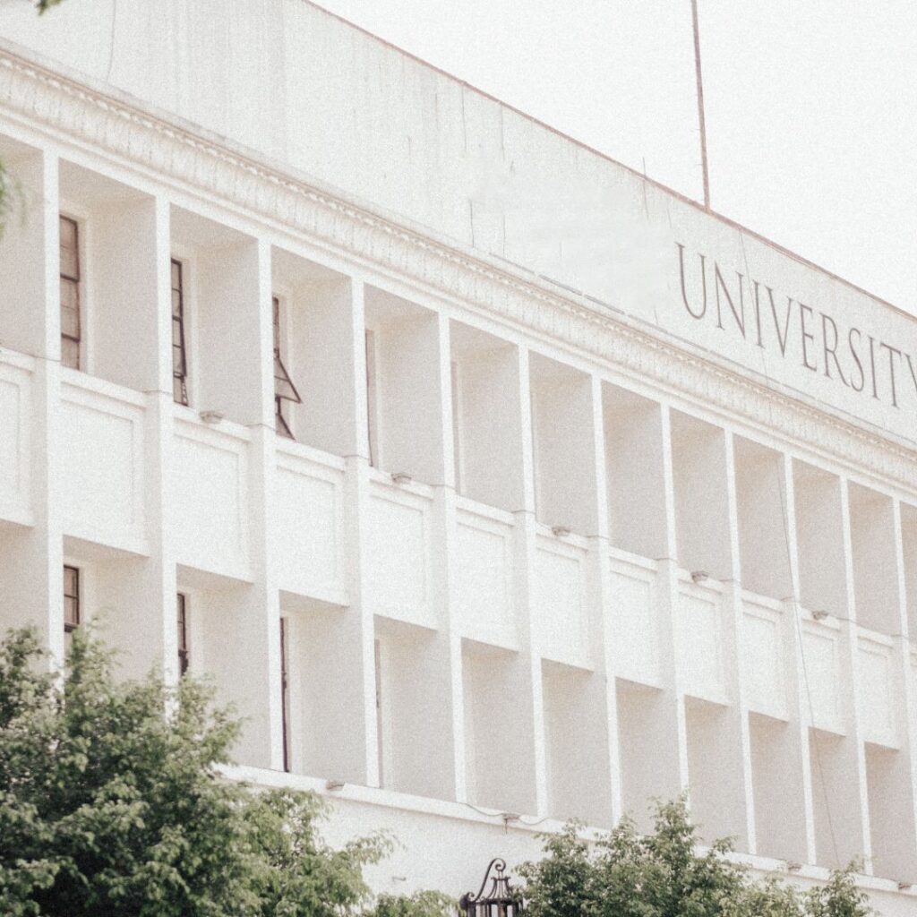 Ultimate Guide For 11 Best Cameroon Universities - bigmanschools
